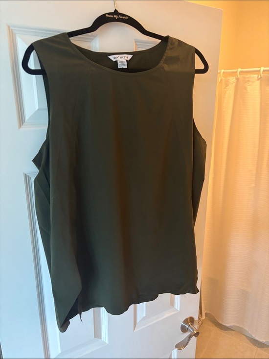 Athleta Tops - Women’s stretch satin Athleta Olive Sleeveless Tank Top